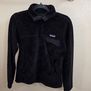 Patagonia Women's Black Fleece Sweater